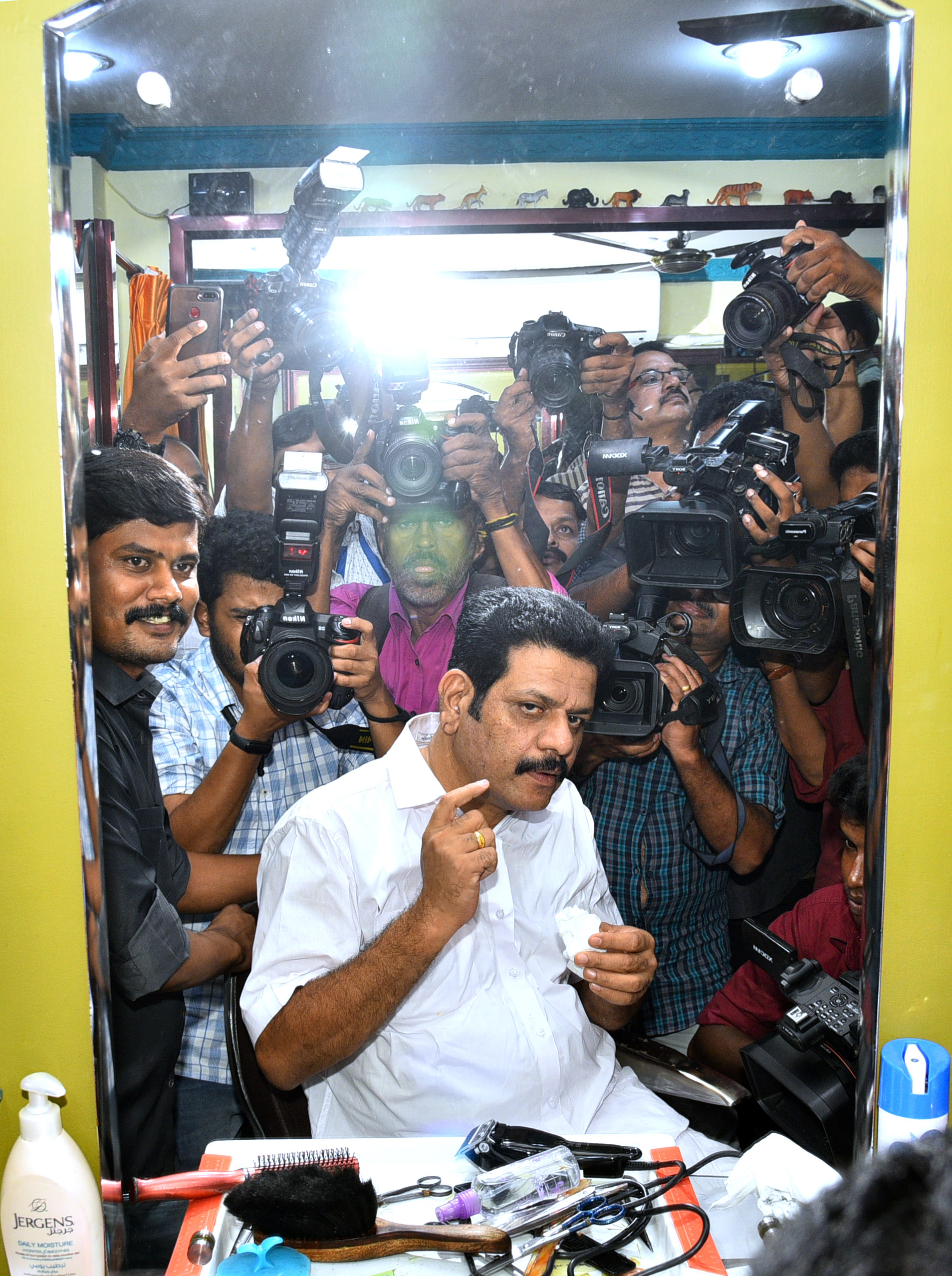 http://malayalamnewsdaily.com/sites/default/files/2019/06/22/p10srikanadan3.jpg